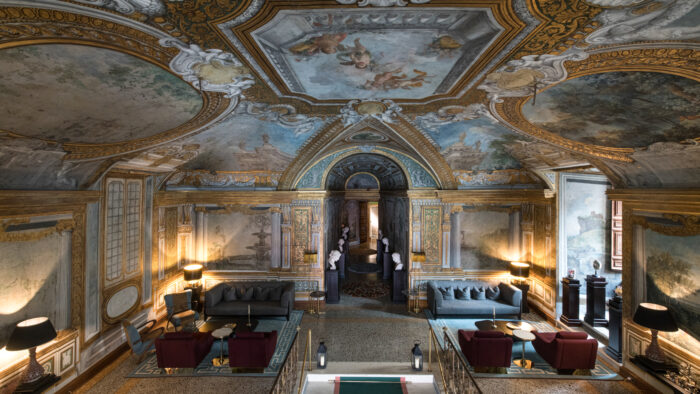 Hai una location a Roma? Come proporla per shooting e produzioni durante la stagione del cinema all'aperto